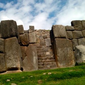 cusco-city-tour-sacsayhuaman
